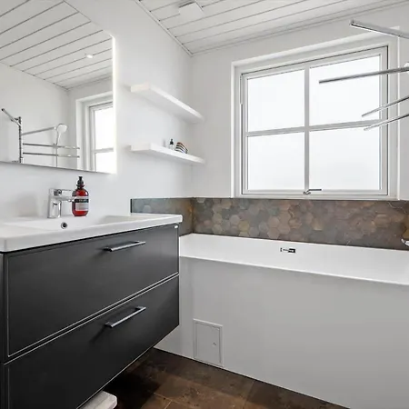 N331-karrebaeksminde-baekkene-234 Karrebaeksminde