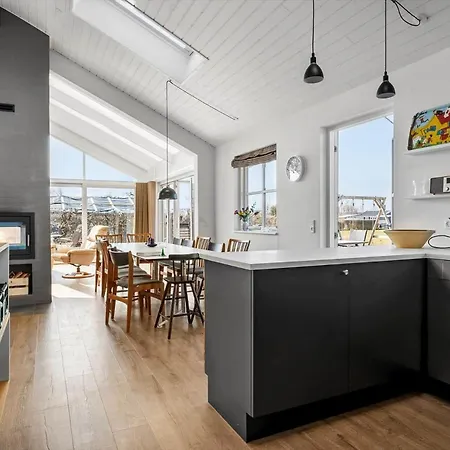 N331-karrebaeksminde-baekkene-234 * Karrebaeksminde