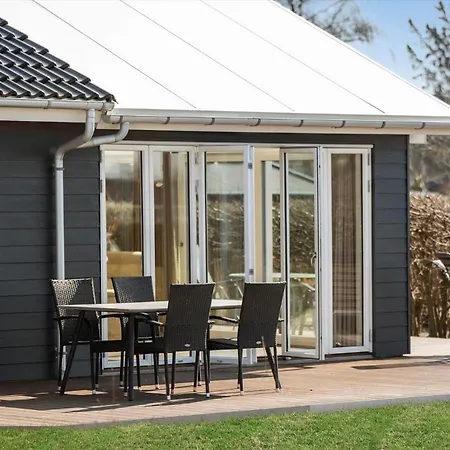 Дом отдыха N331-karrebaeksminde-baekkene-234 Karrebaeksminde